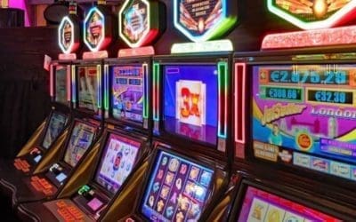 Beat Boredom and Win Big with Flos Diner and Da Vinci Slots